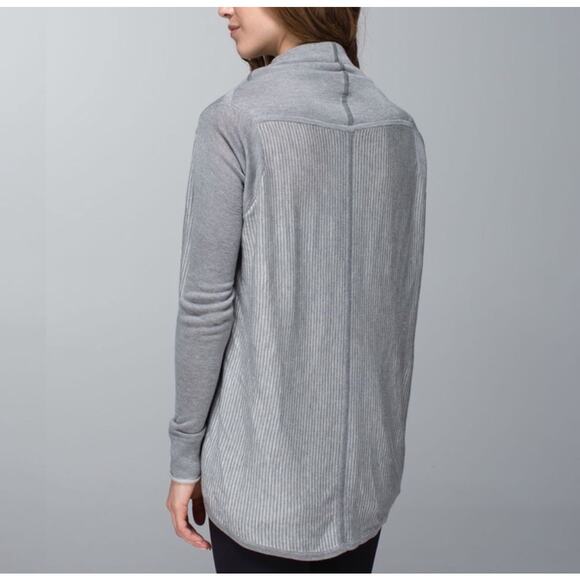 Lululemon Womens Gray/Stripe Iconic Wrap Sweater Sz 10 Athleisure Cashmere Blend - Picture 2 of 8